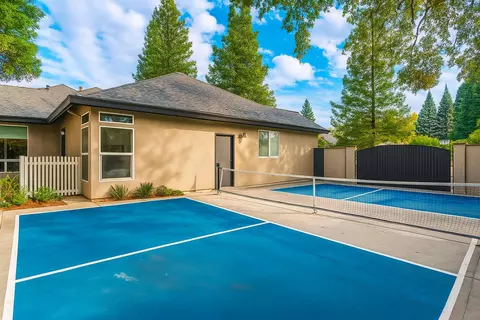 Exterior - 4836 St Charles Dr, Redding, CA 96002 photo 3 of 16