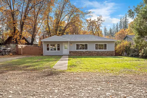 21642 S Cottonwood St, Burney, CA 96013