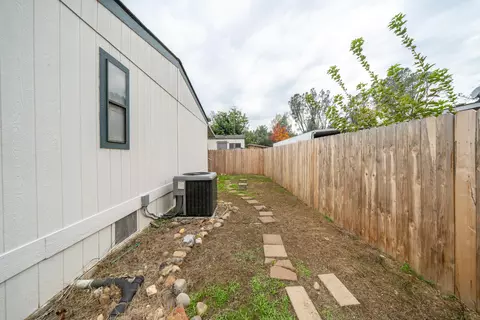 1350 Aztec Path, Redding, CA 96003 photo 31