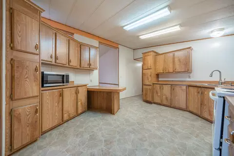 1350 Aztec Path, Redding, CA 96003 photo 12