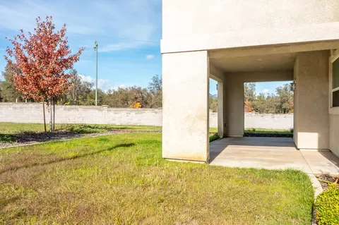 Exterior - 6648 Bandito Dr, Redding, CA 96003 photo 3 of 6