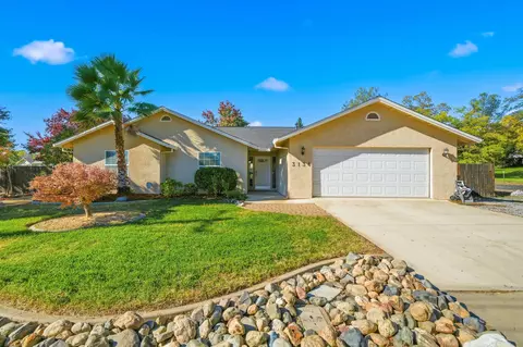 3134 West St, Shasta Lake, CA 96019