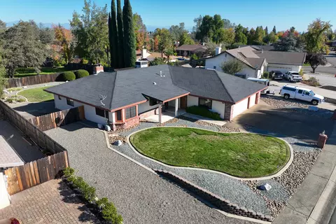 View/Area - 3122 Panorama Dr, Redding, CA 96003 photo 2 of 6