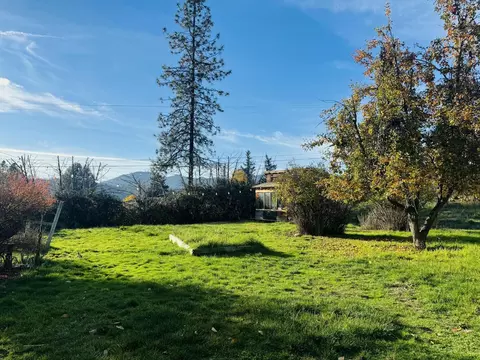 Exterior - 191 Henrietta Rd, Lewiston, CA 96052 photo 2 of 4