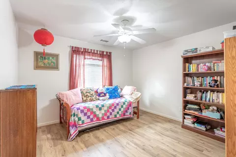 Bedroom - 1343 Britt Ln, Red Bluff, CA 96080 photo 2 of 2
