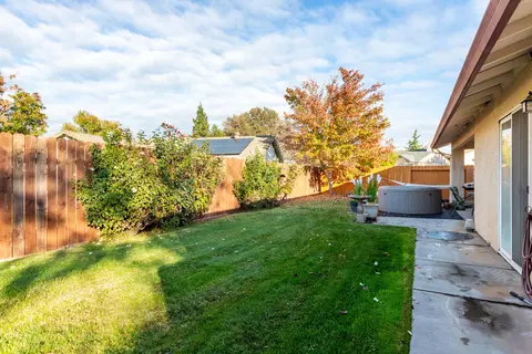 Exterior - 1343 Britt Ln, Red Bluff, CA 96080 photo 2 of 4