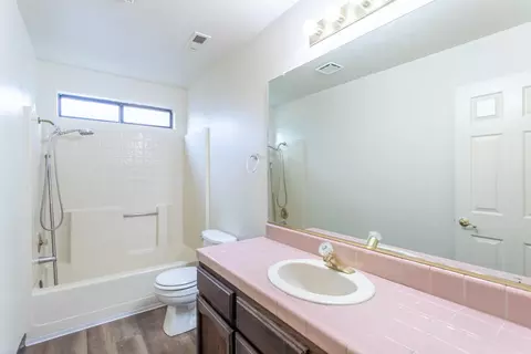 Bath - 2517 Atrium Way, Redding, CA 96003 photo 2 of 2
