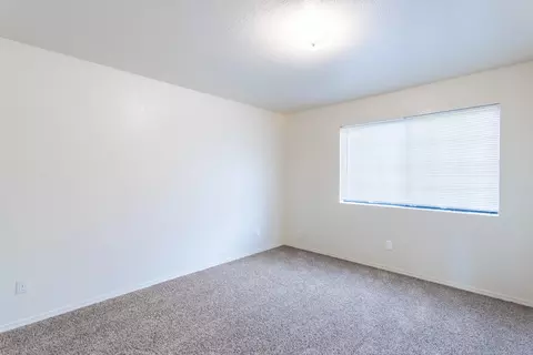 Bedroom - 2517 Atrium Way, Redding, CA 96003 photo 4 of 5