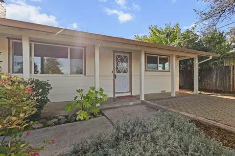 3135 Stratford Ave, Redding, CA 96001 photo 5