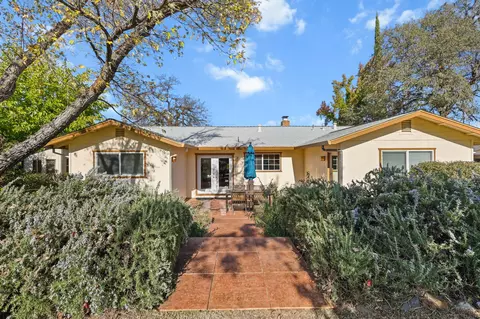 3135 Stratford Ave, Redding, CA 96001 photo 3
