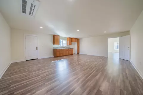 Living - 7273 Amigo Way, Redding, CA 96002 photo 7 of 7