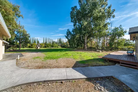 Exterior - 7273 Amigo Way, Redding, CA 96002 photo 16 of 22