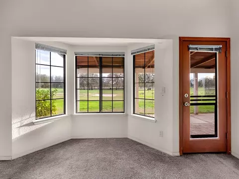 Entry Way - 2132 Hope Ln, Redding, CA 96003 photo 1 of 2