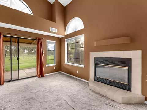 Living - 2132 Hope Ln, Redding, CA 96003 photo 3 of 6