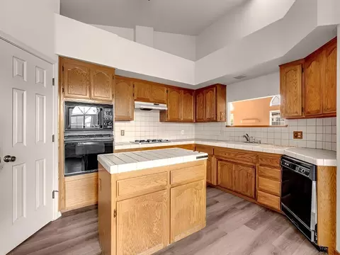 Kitchen - 2132 Hope Ln, Redding, CA 96003 photo 3 of 3