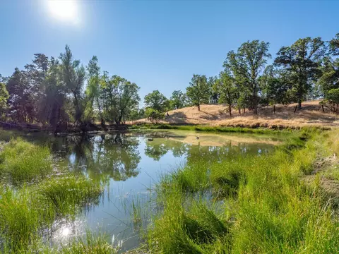 View/Area - 22672 Knollwood Dr, Palo Cedro, CA 96073 photo 5 of 7