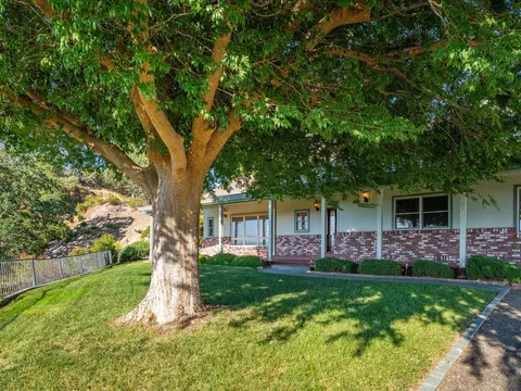 Exterior - 22672 Knollwood Dr, Palo Cedro, CA 96073 photo 24 of 31