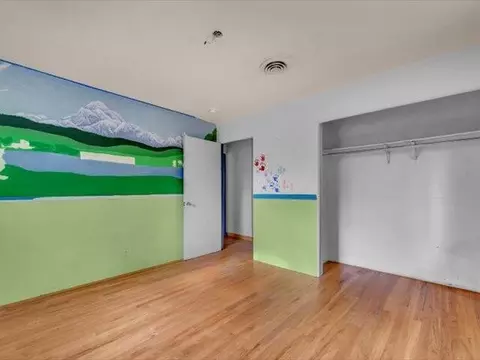 Bedroom - 362 Revilo Dr, Redding, CA 96001 photo 3 of 5