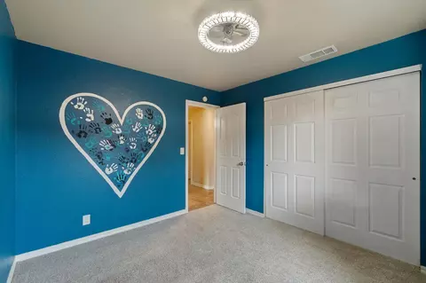 Bedroom - 6645 Waterford Dr, Redding, CA 96001 photo 2 of 3