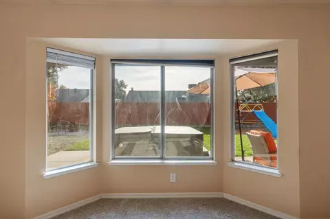 Living - 6645 Waterford Dr, Redding, CA 96001 photo 11 of 11