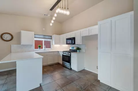 Kitchen - 6645 Waterford Dr, Redding, CA 96001 photo 1 of 2
