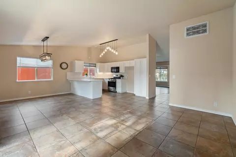 Living - 6645 Waterford Dr, Redding, CA 96001 photo 7 of 11