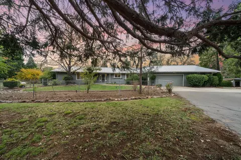 Exterior - 20766 Cattle Dr, Redding, CA 96003 photo 37 of 37
