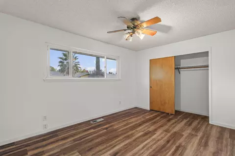 820 Middle St, Redding, CA 96003 photo 20
