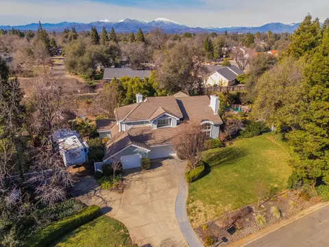 4610 Saratoga Dr, Redding, CA 96002 photo 47