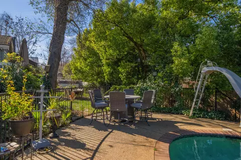 4610 Saratoga Dr, Redding, CA 96002 photo 38