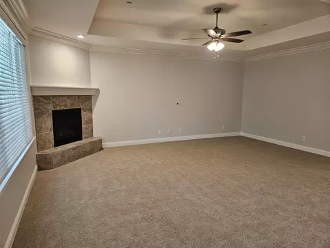 Living - 3491 Lemurian Rd, Redding, CA 96002 photo 2 of 2