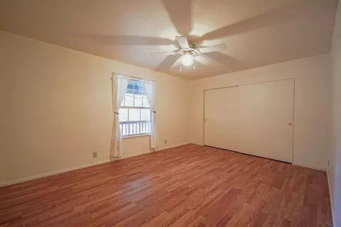 Bedroom - 51 Pleasant Dr, Lewiston, CA 96052 photo 3 of 7