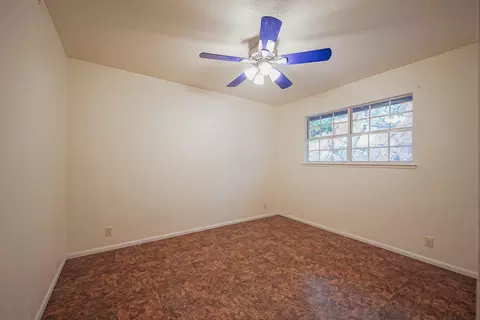 Bedroom - 51 Pleasant Dr, Lewiston, CA 96052 photo 4 of 7