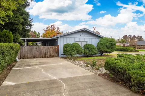 Exterior - 3690 Victoire Way, Redding, CA 96002 photo 10 of 11