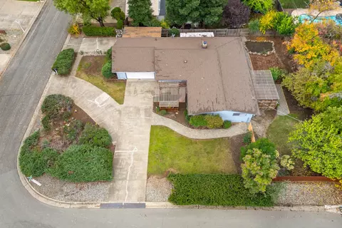 View/Area - 3690 Victoire Way, Redding, CA 96002 photo 1 of 1