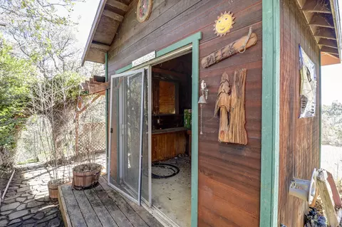 4750 Enchanted Way, Redding, CA 96001 photo 32