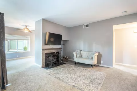 Living - 466 Ridgecrest Trl #136, Redding, CA 96003 photo 1 of 1