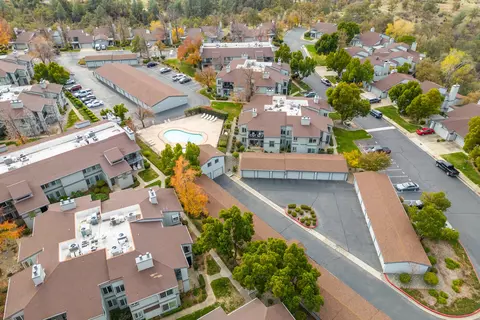 View/Area - 466 Ridgecrest Trl #136, Redding, CA 96003 photo 1 of 1