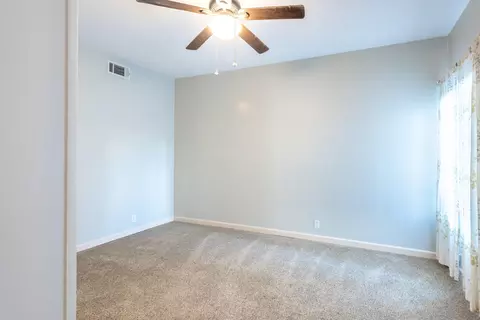 Bedroom - 466 Ridgecrest Trl #136, Redding, CA 96003 photo 3 of 3