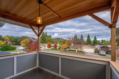 418 Moonstone Way, Redding, CA 96003 photo 13