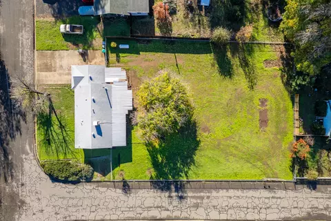 View/Area - 6874 Weeks Rd, Redding, CA 96002 photo 1 of 1