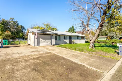Exterior - 6874 Weeks Rd, Redding, CA 96002 photo 9 of 9