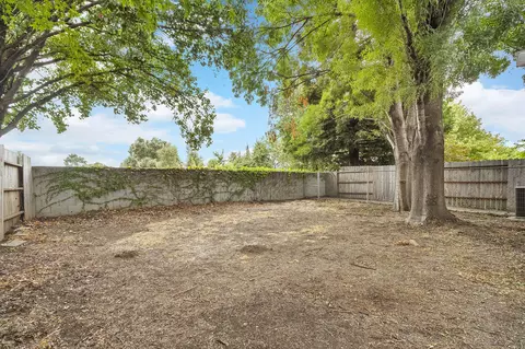 Exterior - 258 Vail Dr, Chico, CA 95973 photo 6 of 6