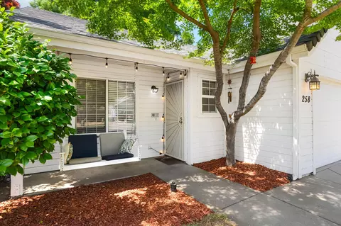 Exterior - 258 Vail Dr, Chico, CA 95973 photo 3 of 6