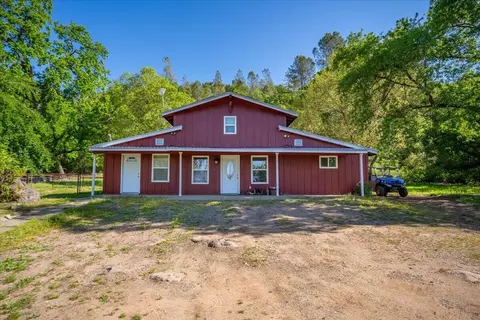 Exterior - 26602 Snider Ranch Rd, Oak Run, CA 96069 photo 14 of 18