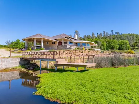 Exterior - 26602 Snider Ranch Rd, Oak Run, CA 96069 photo 3 of 18