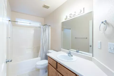 3896 Cambria Dr, Redding, CA 96002 photo 17