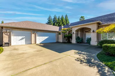 Exterior - 2877 Green Riffle Rd, Redding, CA 96002 photo 13 of 13