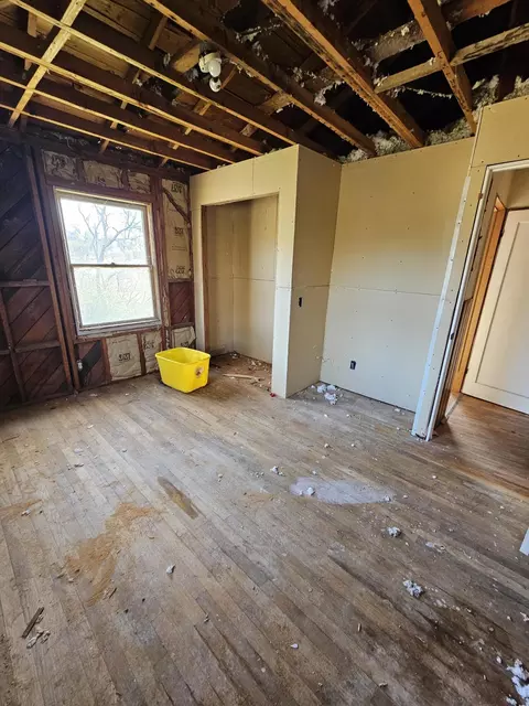 Bedroom - 10559 Second St, Shasta, CA 96087 photo 5 of 6