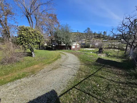 Exterior - 10559 Second St, Shasta, CA 96087 photo 4 of 9